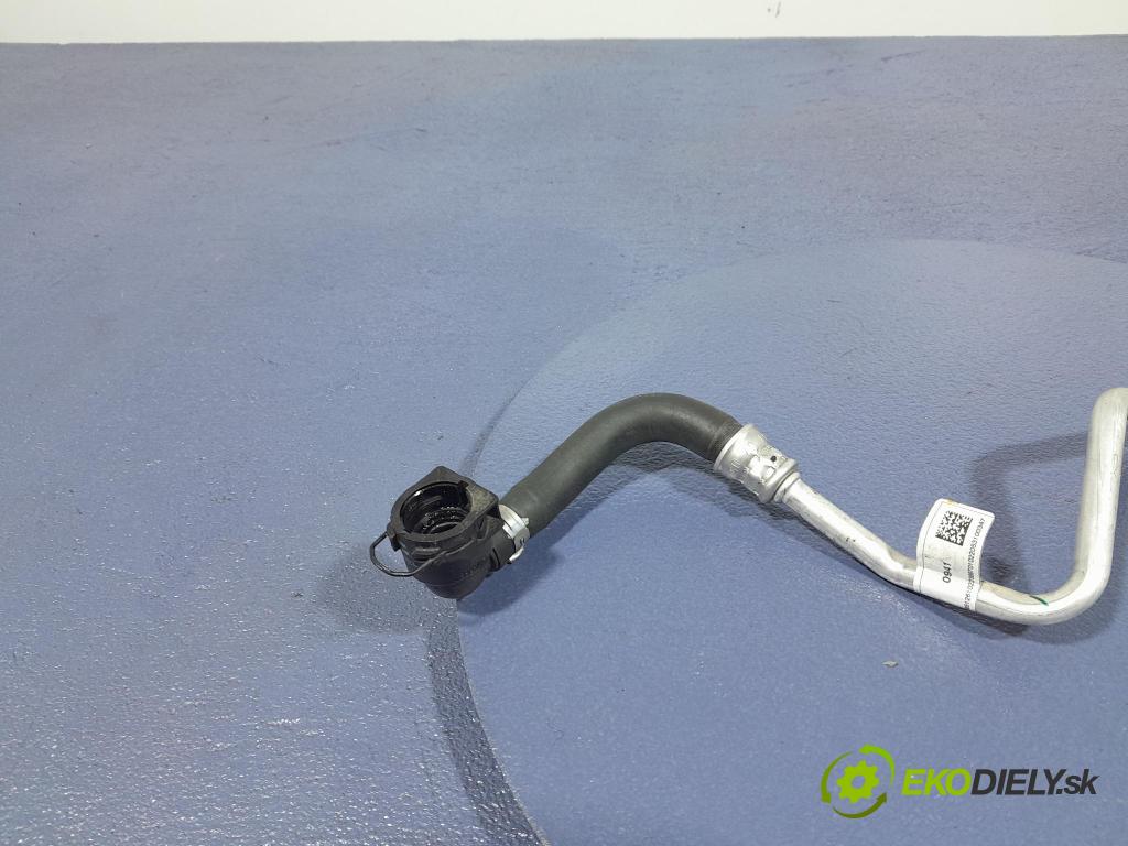 Bmw Z4 2022 rúrka Chladič: 8651261