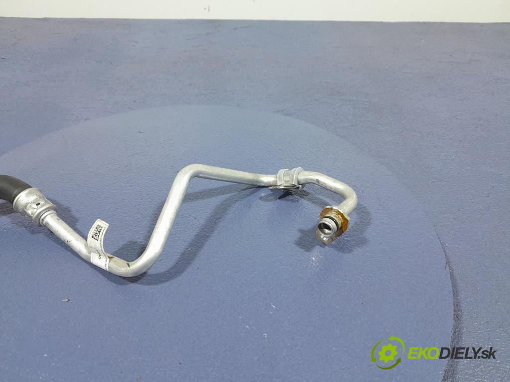 Bmw Z4 2022 rúrka Chladič: 8651261