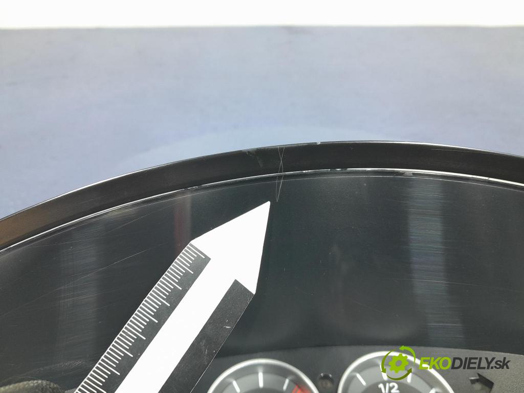 Ford Focus 2005 Přístrojová deska 3M5F-10A855-A