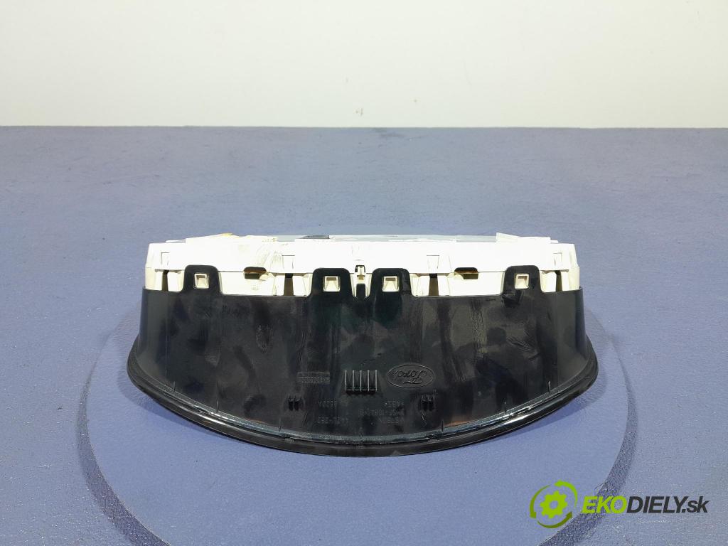 Ford Focus 2005 Přístrojová deska 3M5F-10A855-A