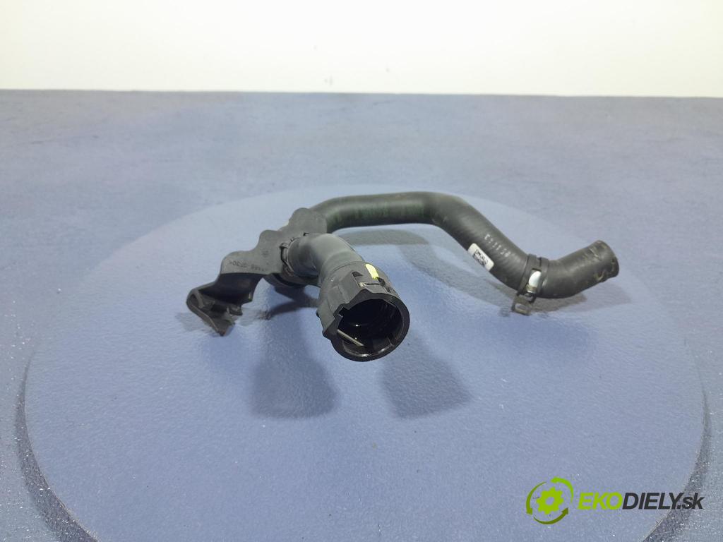 Bmw Z4 2022 rúrka Chladič: 8651265