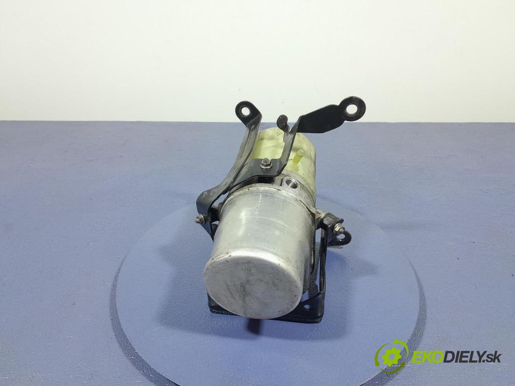 Vw Polo 2002 čerpadlo Asistencia: Manažéri: