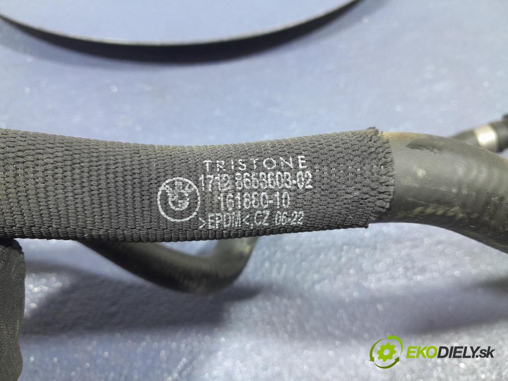 Bmw Z4 2022 rúrka Chladič: 8653603