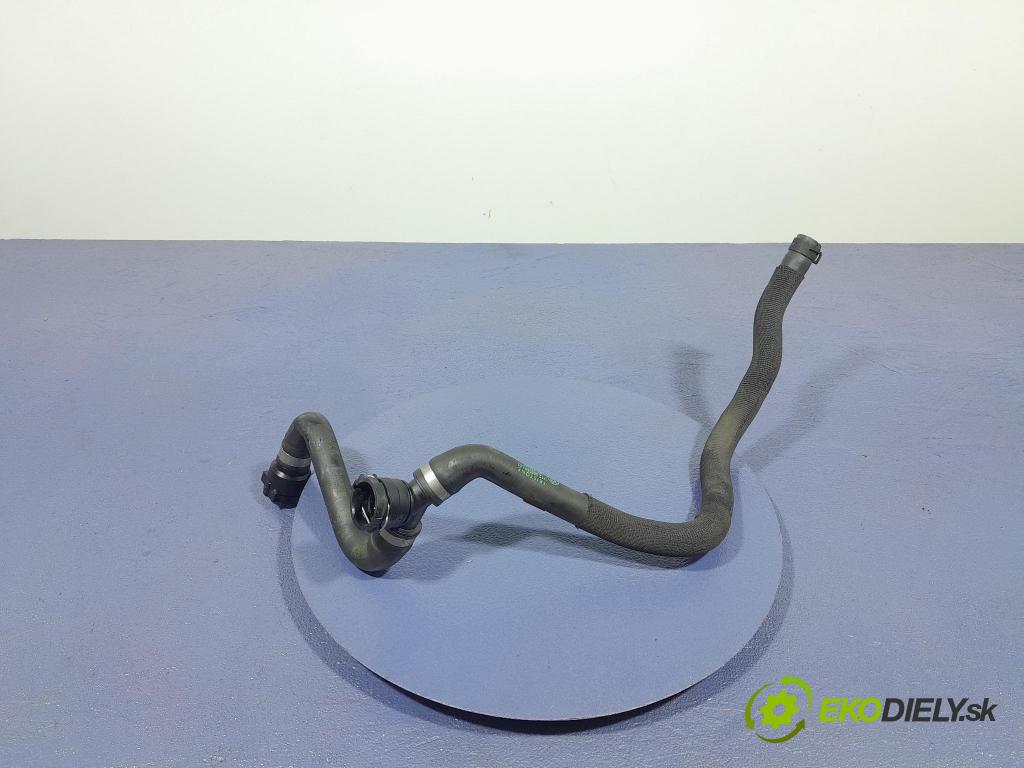 Bmw Z4 2022 rúrka Chladič: 8653604