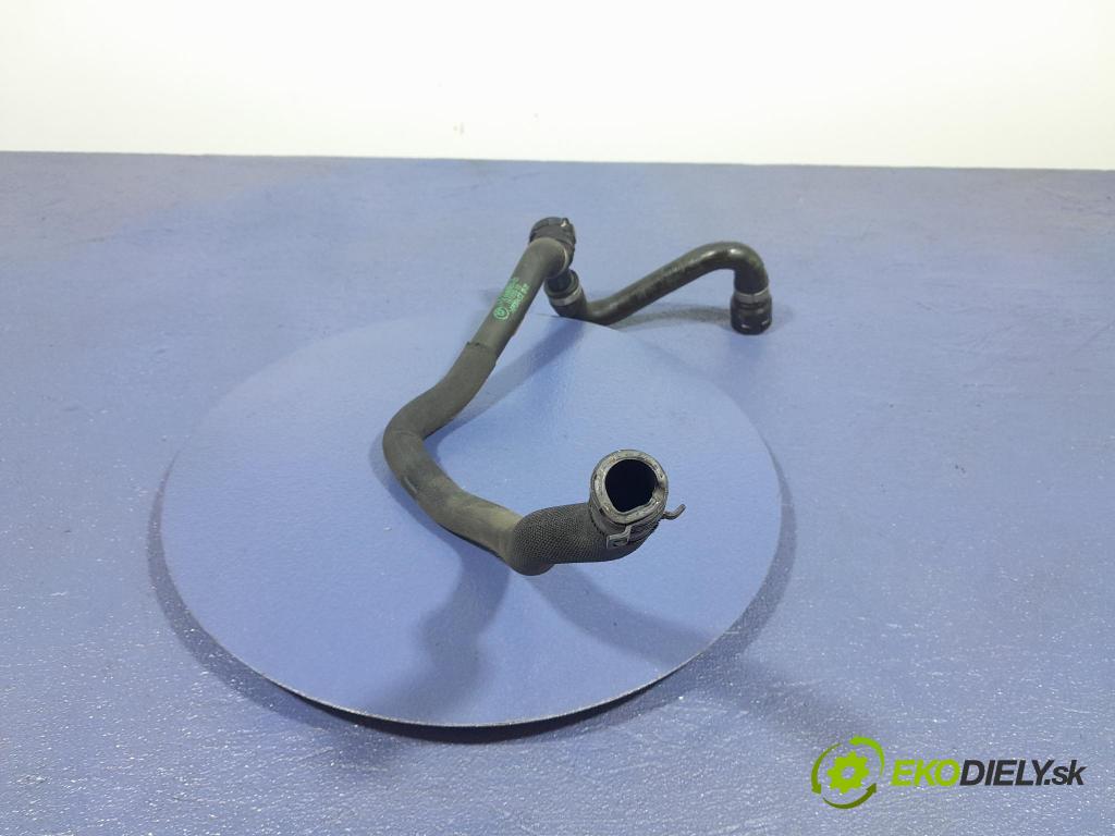 Bmw Z4 2022 rúrka Chladič: 8653604