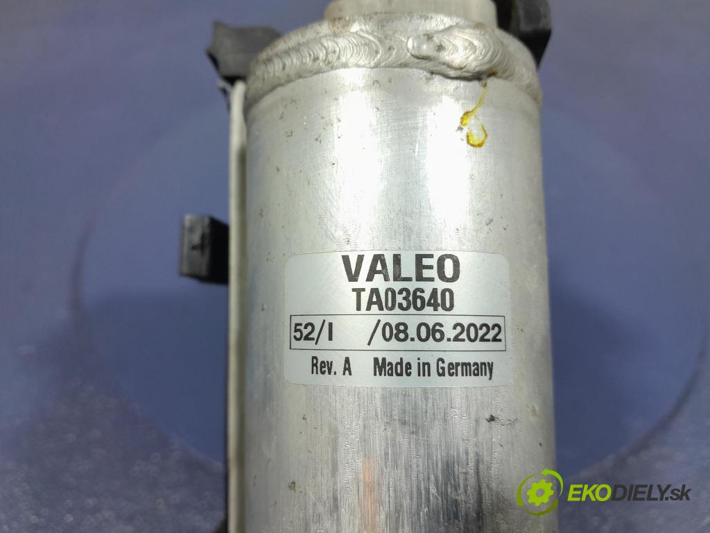 Bmw Z4 2022 chladič Klimatizácia: 6805342