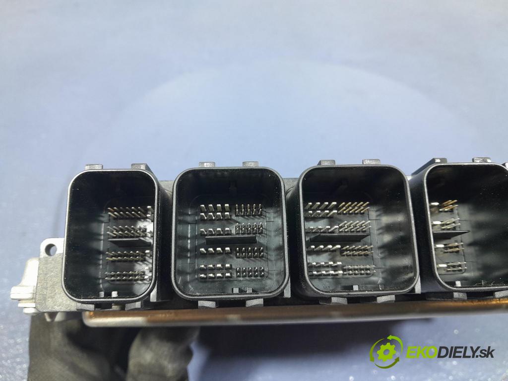 Bmw Z4 2022 riadiaca jednotka Motor: 5A57781