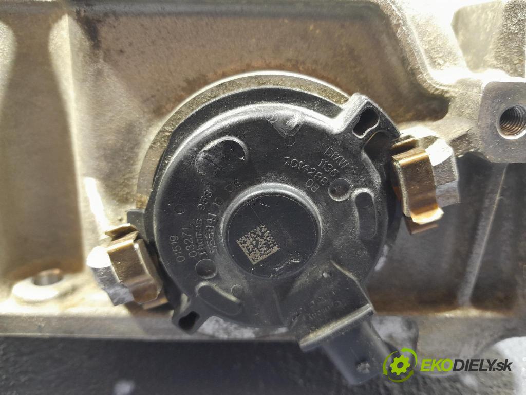 Bmw M5 2019 kryt Ventily: 8601707