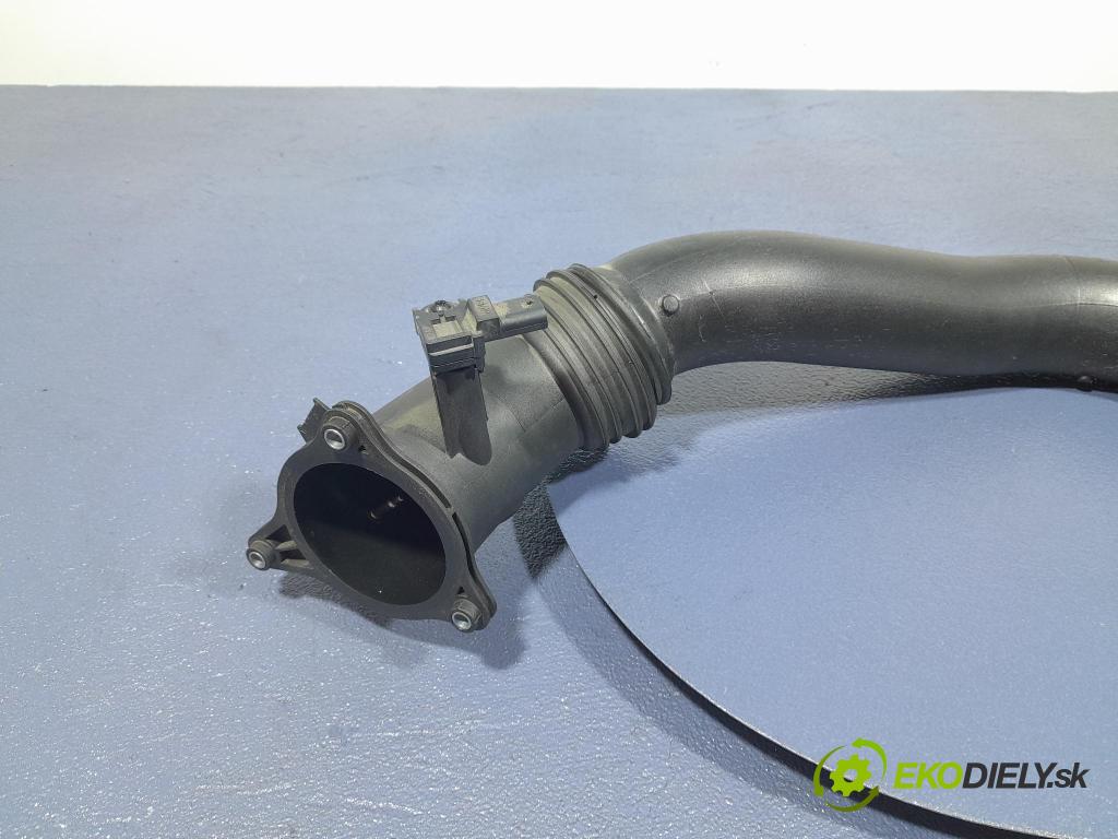 Bmw Z4 2022 rúrka Vzduch: 8601683