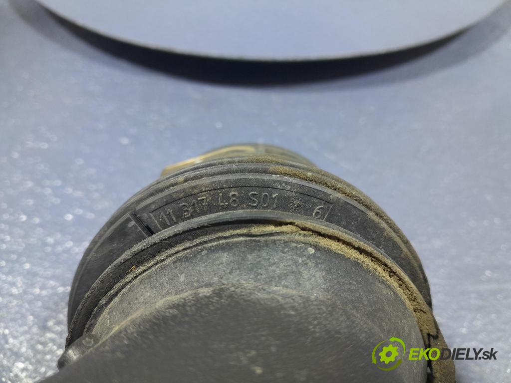 Bmw Z4 2022 rúrka Vzduch: 8601683