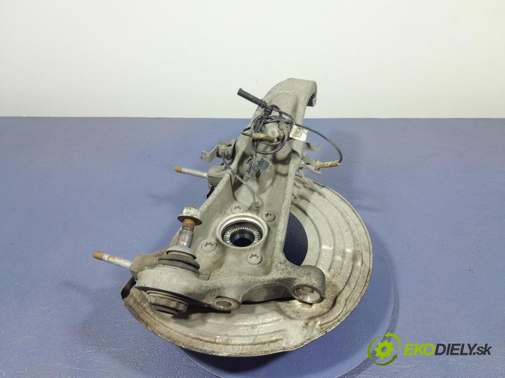 Bmw M5 2019 náboj levá 