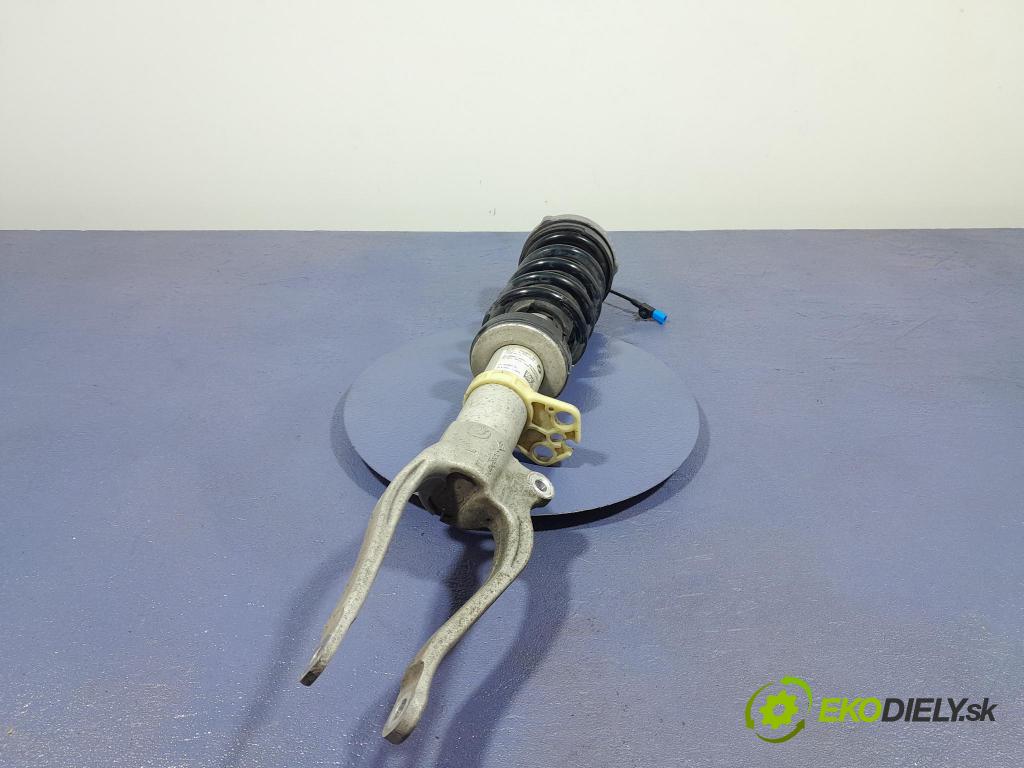 Bmw M5 2019 tlumič před Lewy. 7856893