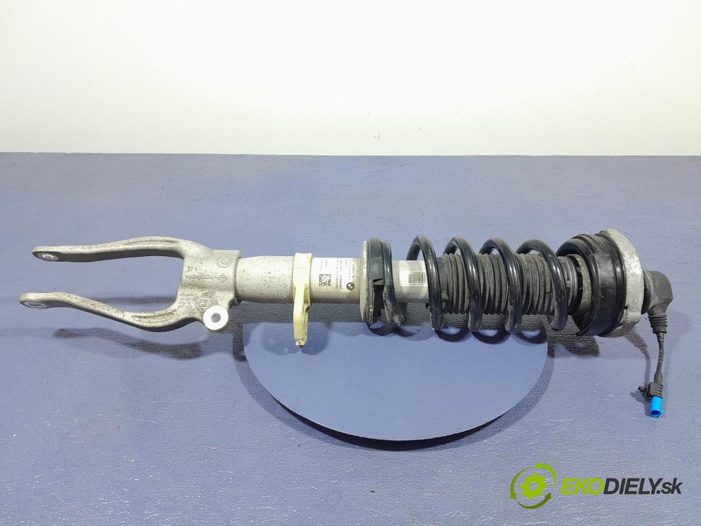 Bmw M5 2019 tlumič před Lewy. 7856893