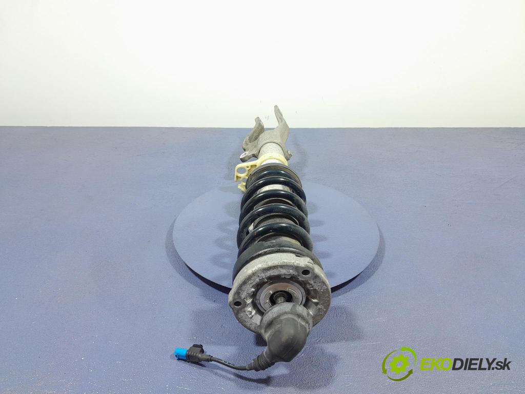 Bmw M5 2019 tlumič před Lewy. 7856893