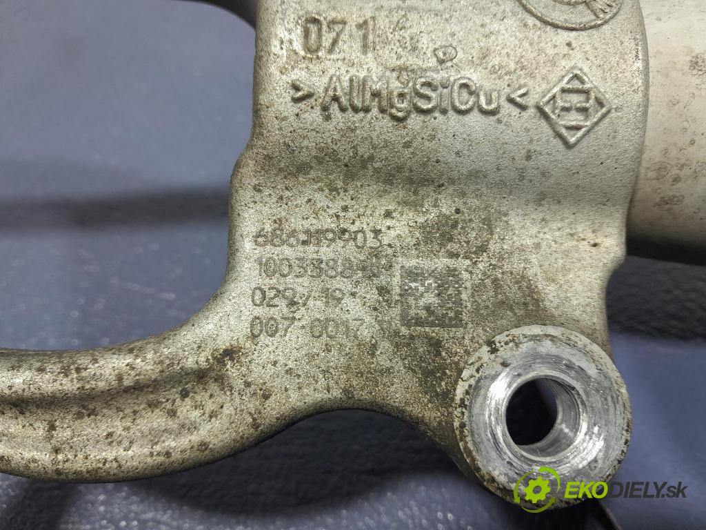 Bmw M5 2019 tlumič před Lewy. 7856893