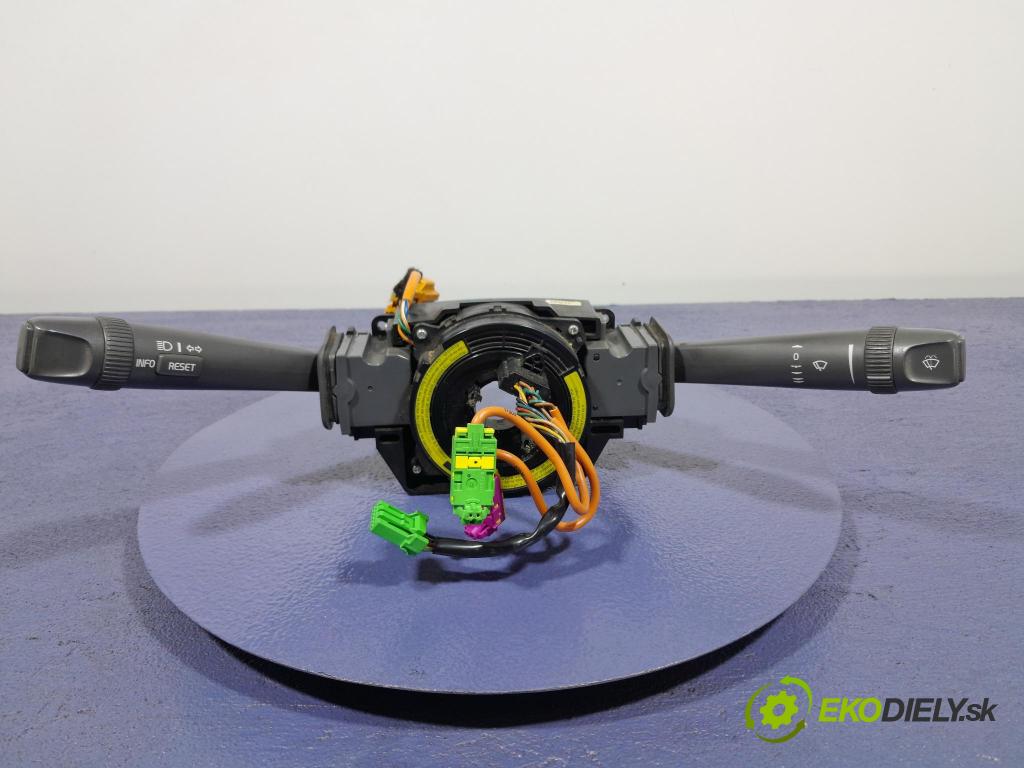 Volvo S60 2000 prepínač Komplex: 9452390