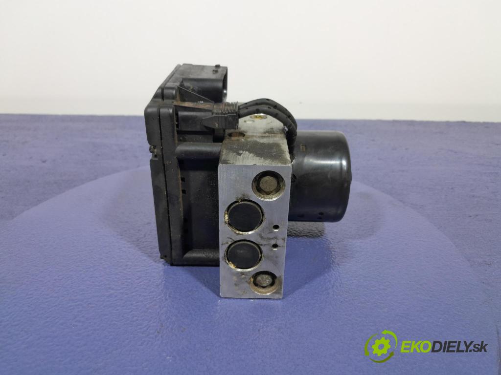 Volvo S60 2001 čerpadlo ABS x 8619537