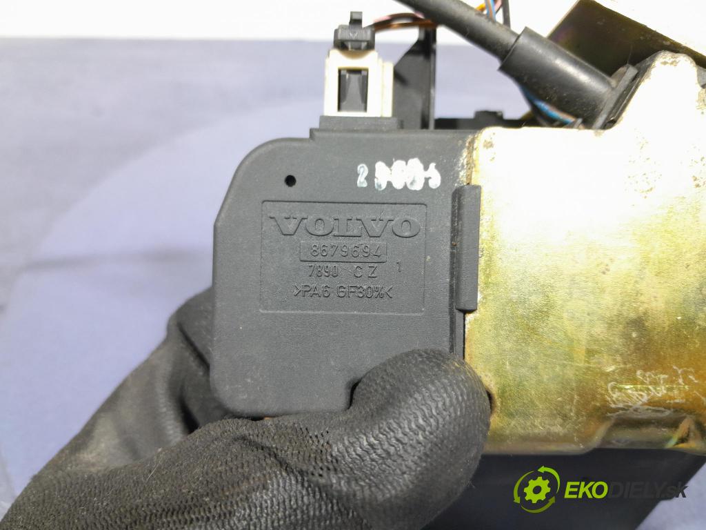 Volvo S60 2001 zámok Klapky: kufra: 8679694