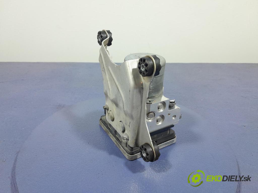 Bmw M5 2019 čerpadlo ABS x 8746746