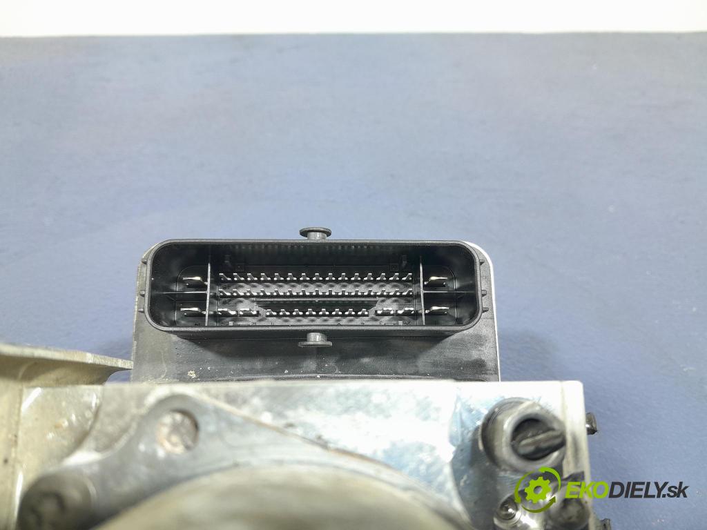 Bmw M5 2019 čerpadlo ABS x 8746746