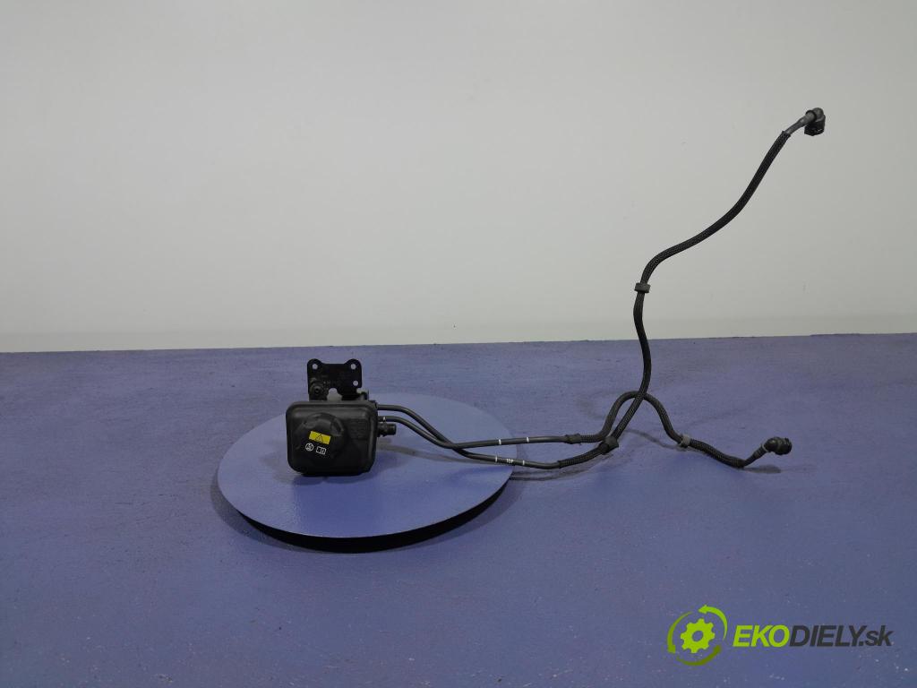 Bmw M5 2019 nádržka Náhradní 2284880