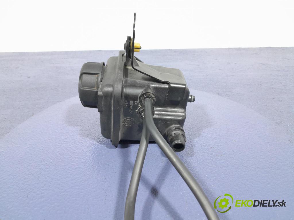 Bmw M5 2019 nádržka Náhradní 2284880