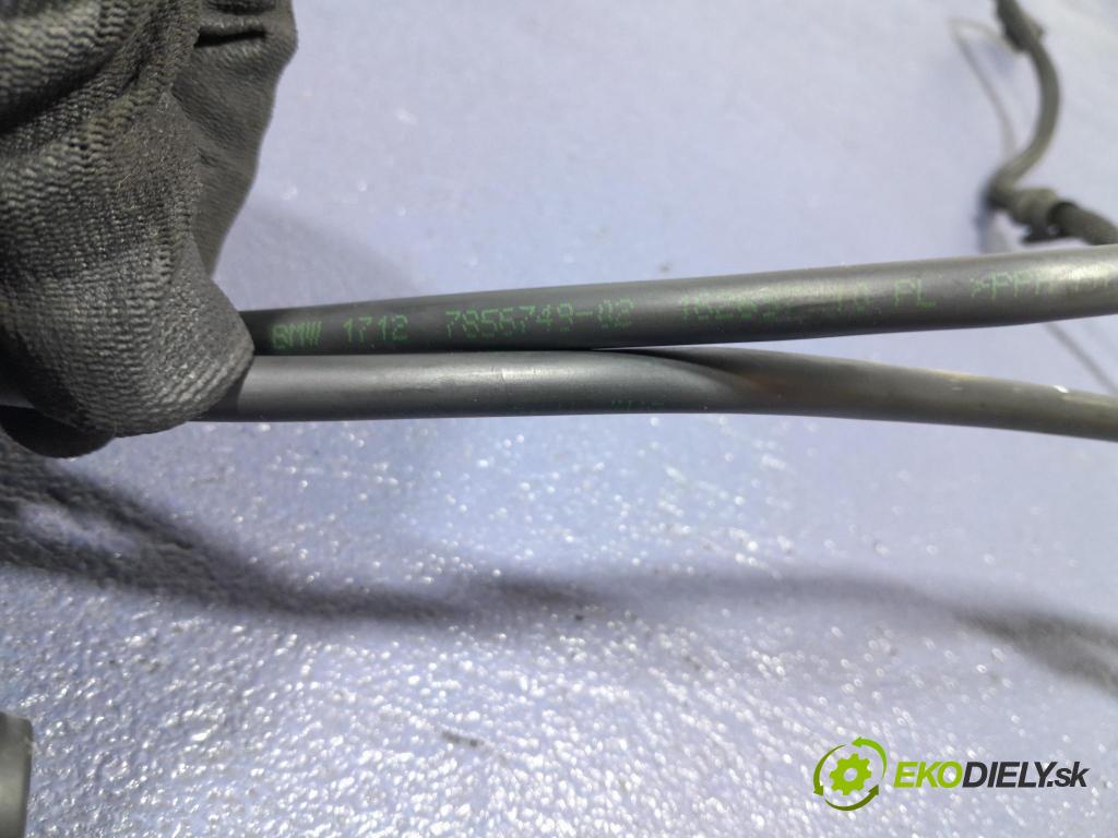 Bmw M5 2019 nádržka Náhradní 2284880