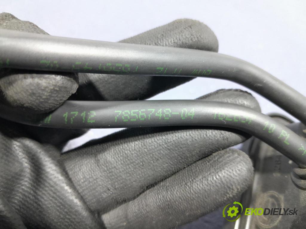 Bmw M5 2019 nádržka Náhradní 2284880