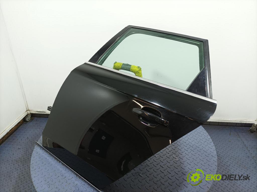 Audi A4 2012 dvere zad Vľavo: