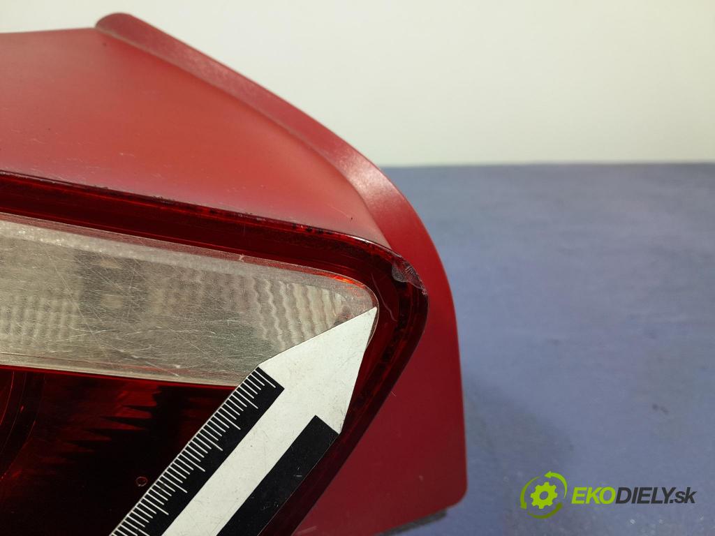 Seat Ibiza 2009 svetlo / reflektor zad ľavá Vonkajsia: 6J3945095F