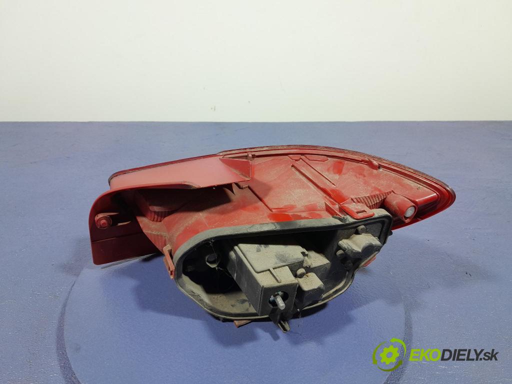 Seat Ibiza 2009 svetlo / reflektor zad ľavá Vonkajsia: 6J3945095F