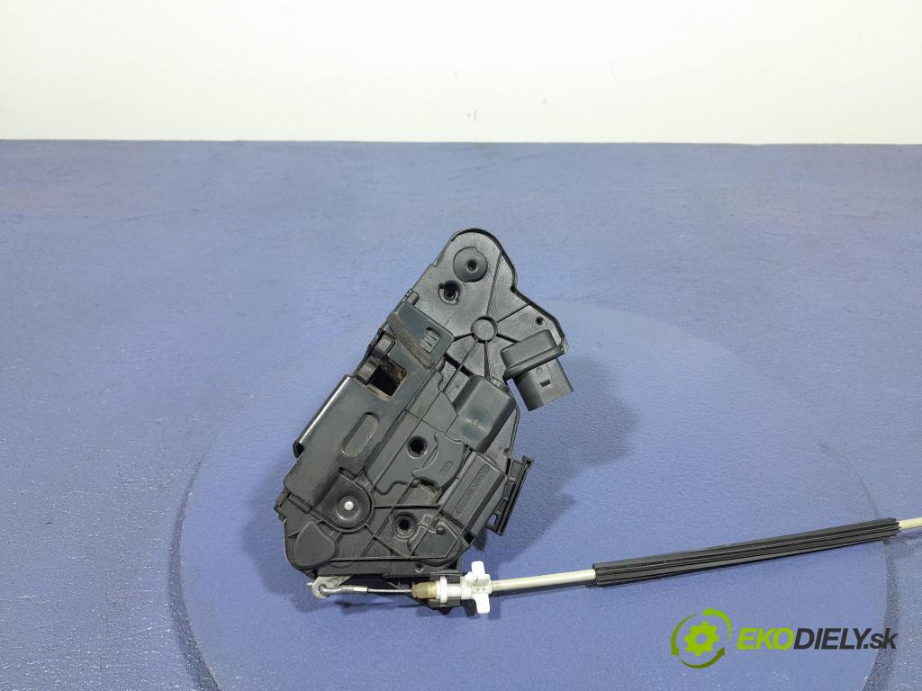 Seat Ibiza 2009 zámok dvere Predné Vľavo: 5N1837015A