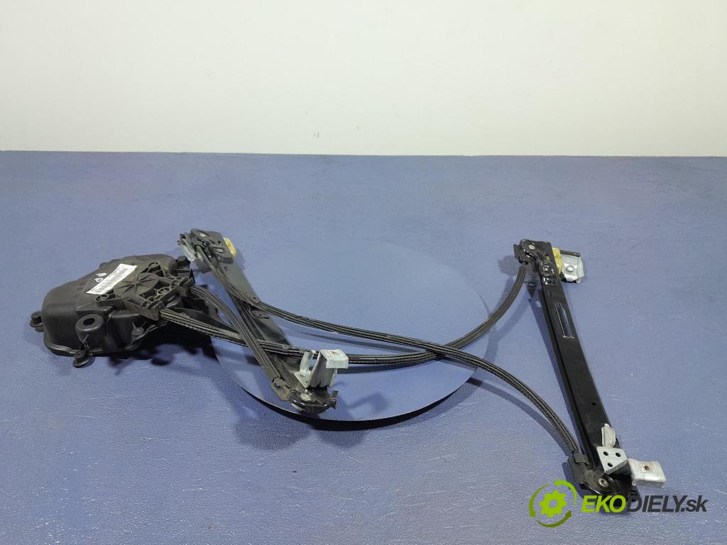 Seat Ibiza 2009 mechanizmus okna Okná: Predné v pravo: 6J3837402
