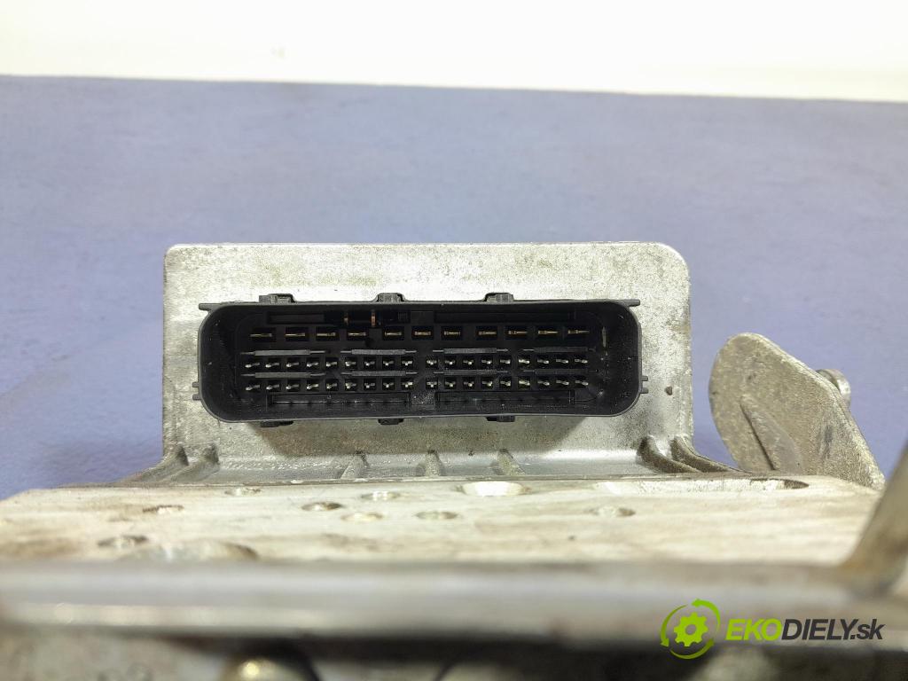 Mercedes E-klasa 2002 čerpadlo ABS x A0054319712