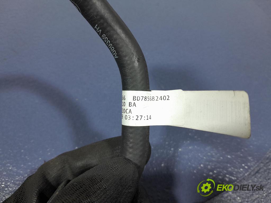 Bmw M5 2019 trubka Vzduch: 7856824