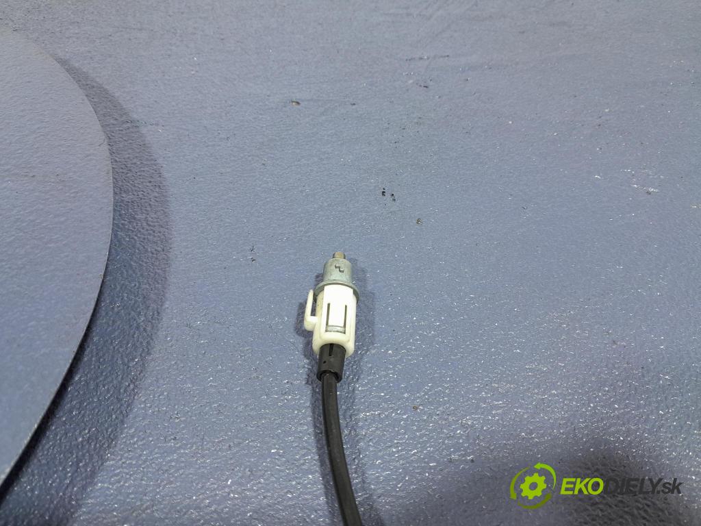 Mercedes E-klasa 2002 Spínač zapaľovania: 2115450608