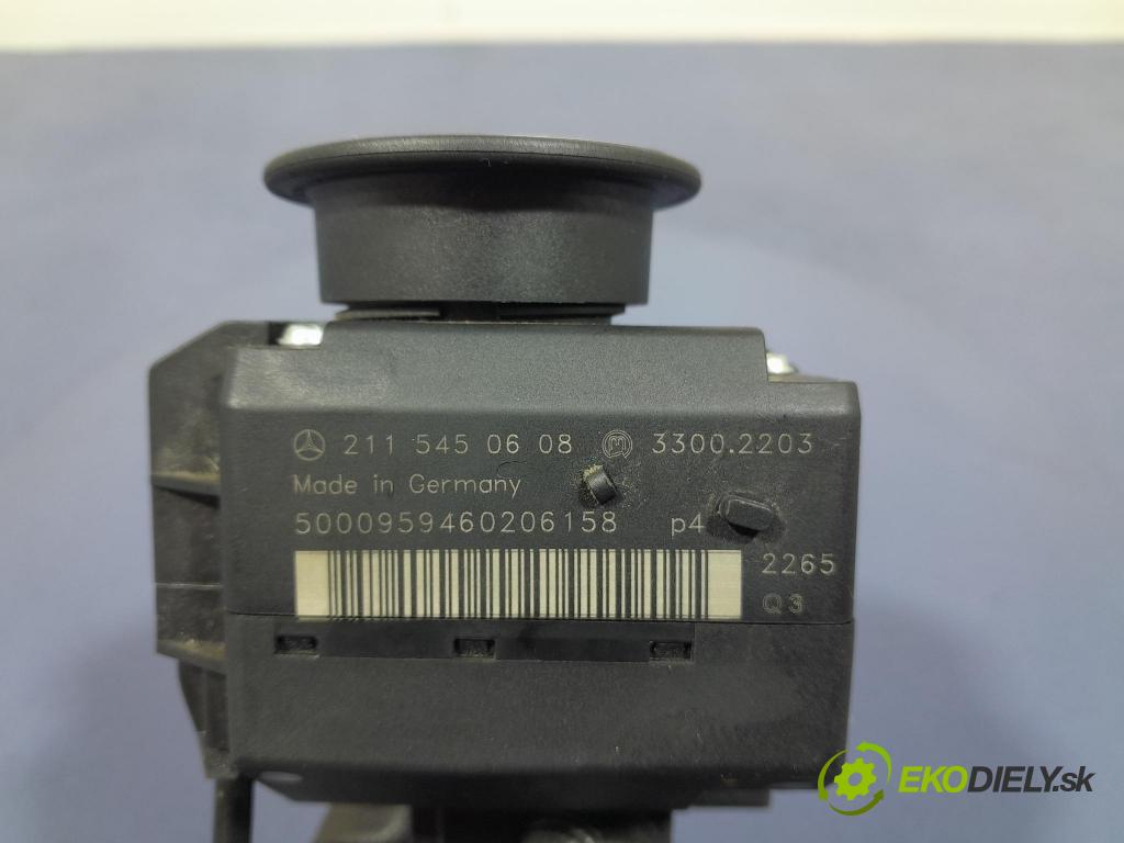 Mercedes E-klasa 2002 Spínač zapaľovania: 2115450608