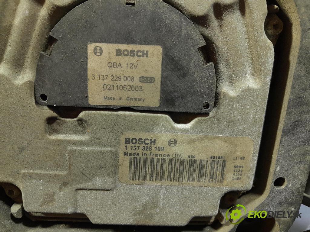 Mercedes E-klasa 2002 Ventilátor Chladič: A2115000593