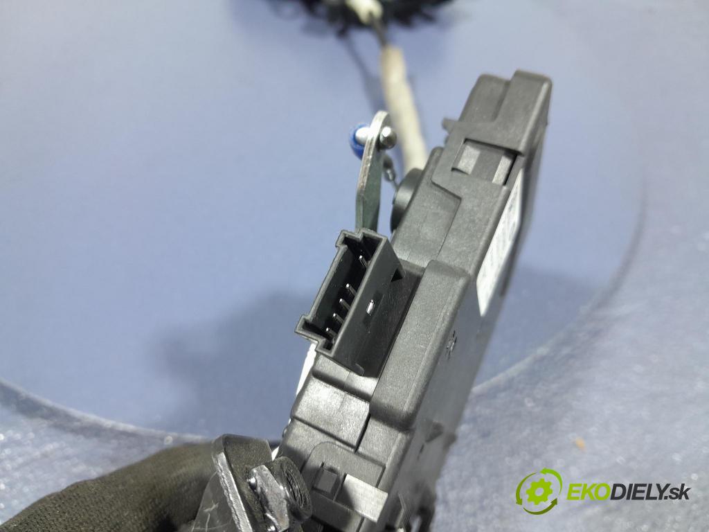 Jaguar Xf 2015 zámek Klapky: kufr CPLA-442A66-AE