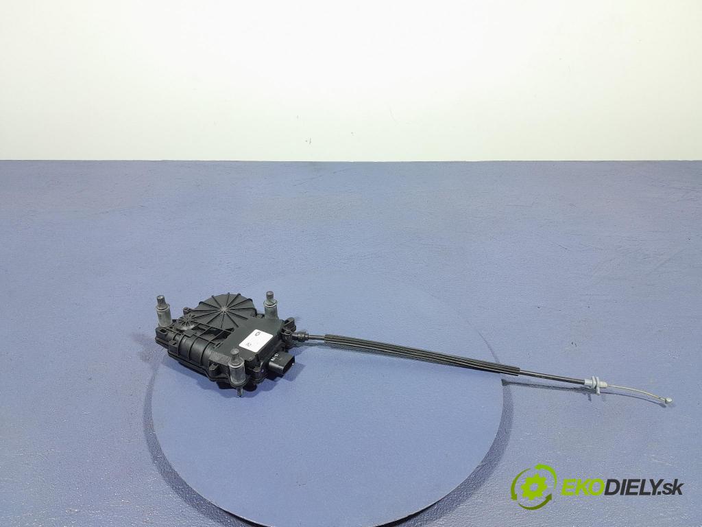 Jaguar Xf 2015 zámok dvere Predné v pravo: DTSFA-C39813-100