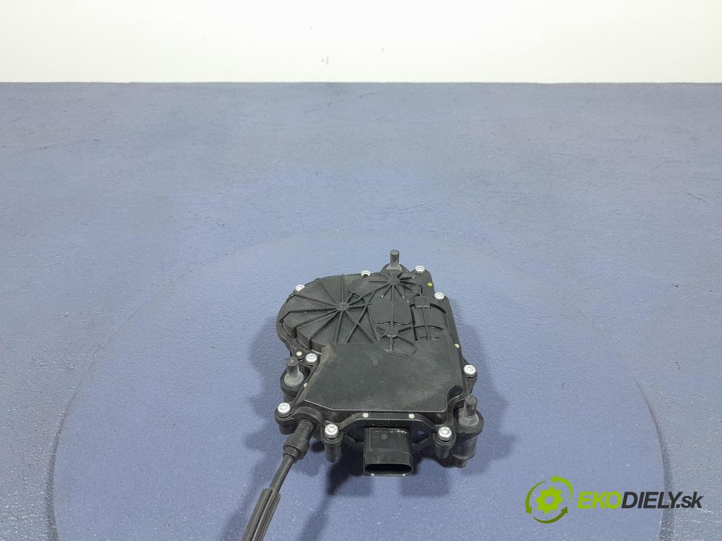 Jaguar Xf 2015 zámok dvere Predné v pravo: DTSFA-C39813-100