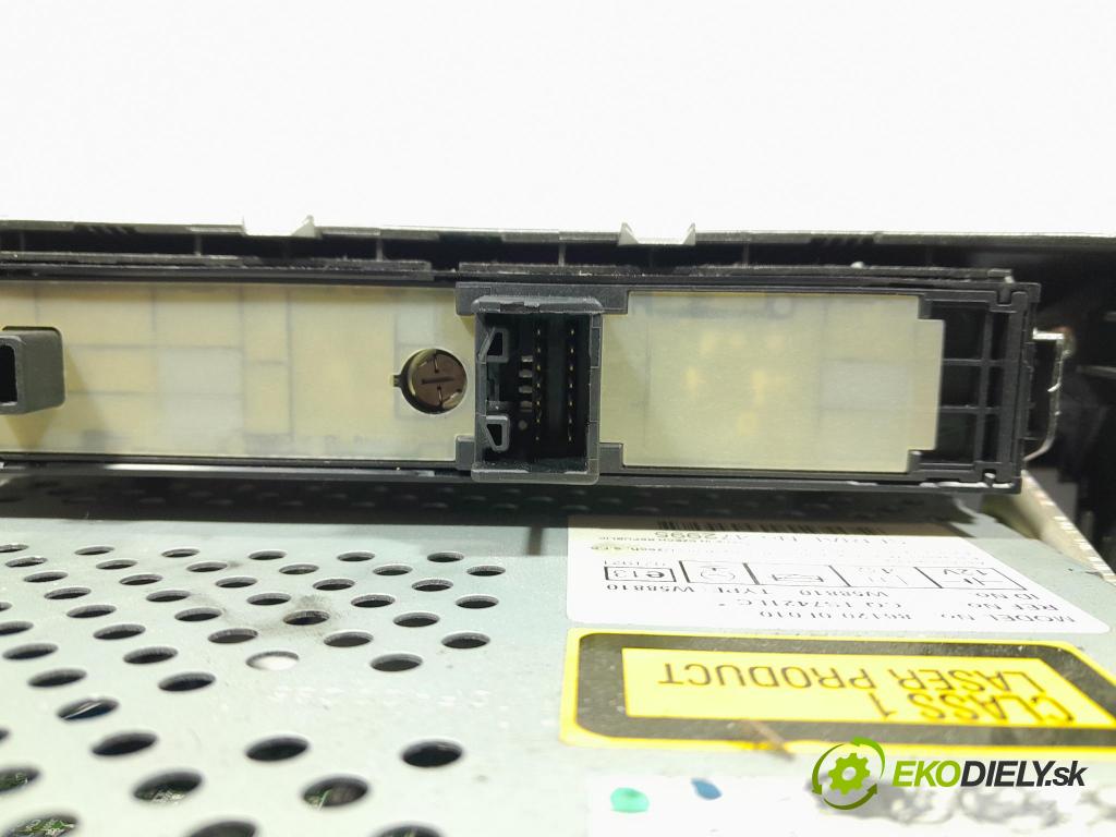 Toyota Corolla verso 2006 Radio I Navigace: 86120-0F010