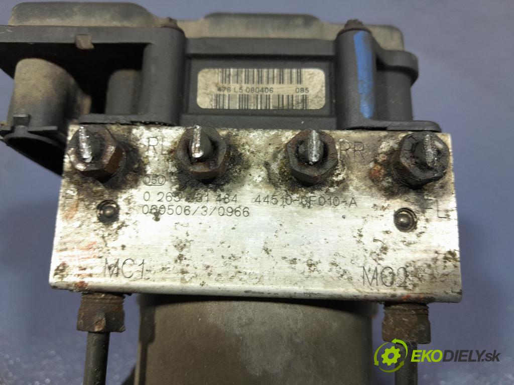 Toyota Corolla verso 2006 čerpadlo ABS x 44510-0F010