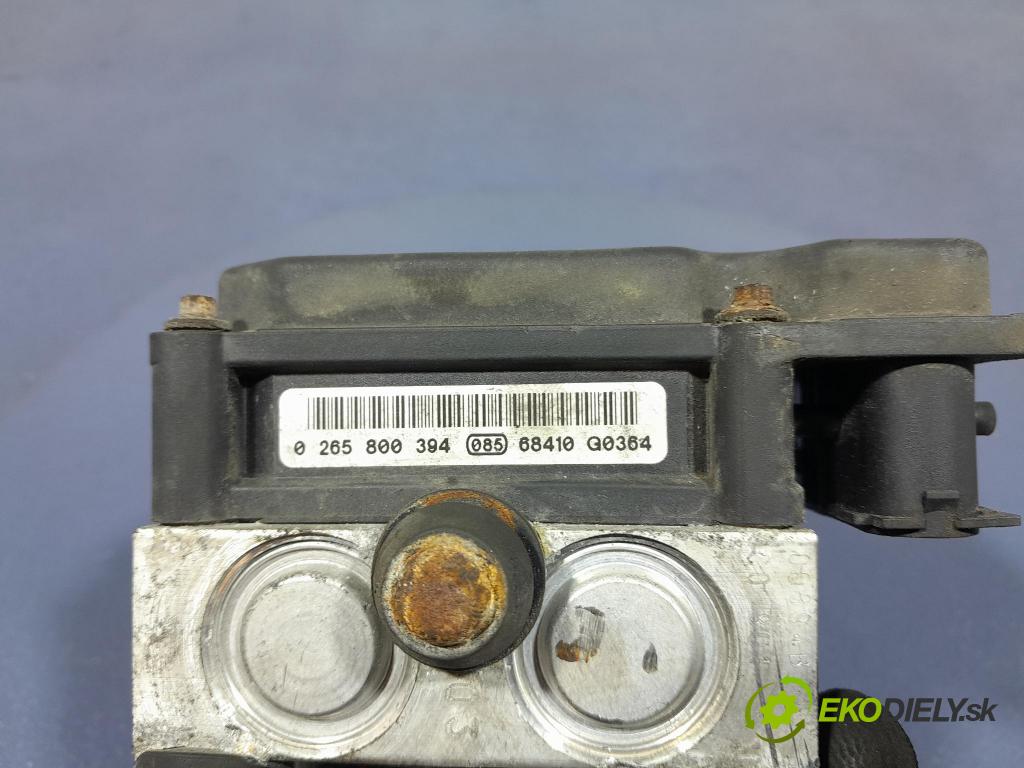 Toyota Corolla verso 2006 čerpadlo ABS x 44510-0F010