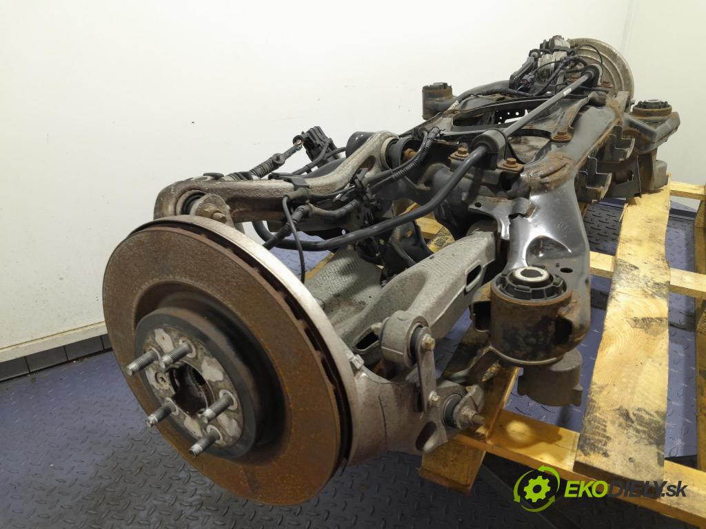 Jaguar Xf 2015 výstuha Pozastavenia: zad