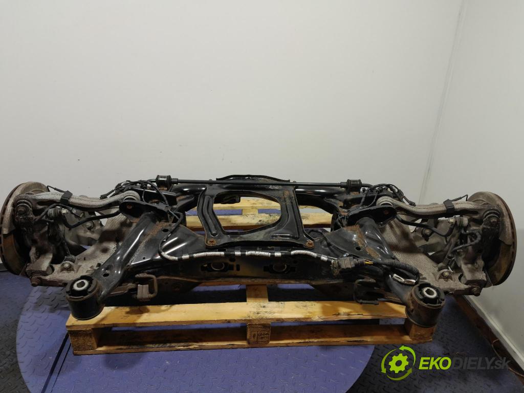 Jaguar Xf 2015 výstuha Pozastavenia: zad