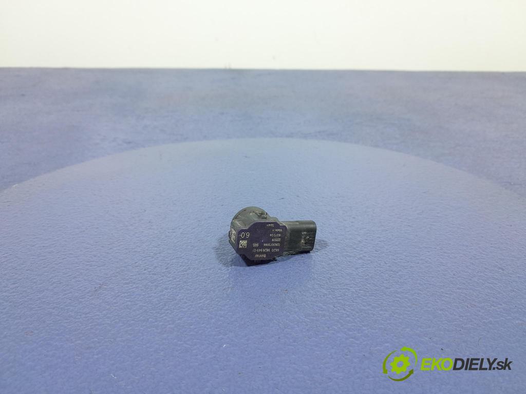 Bmw Z4 2022 snímač / riadiaca jednotka PDC 9826949