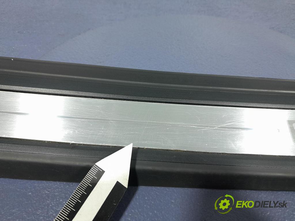 Bmw Z4 2022 lišta Dekoratívne: Prah: 8073121