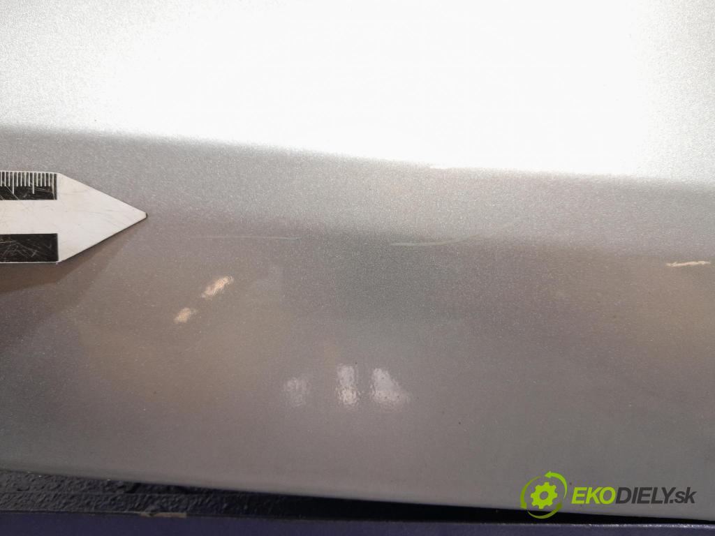 Jaguar Xf 2015 dvere zad Vľavo: