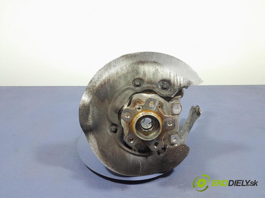 Bmw Z4 2022 náboj Prava: